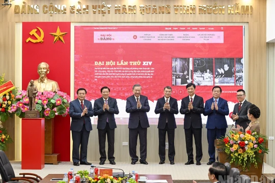 Tổng Bí thư Tô Lâm dự lễ ra mắt Trang thông tin điện tử "Đảng Cộng sản Việt Nam - Đại hội XIV"