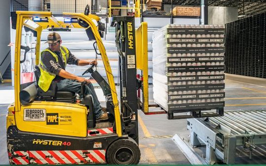 Đăng kiểm xe nâng hàng có thay cho chứng nhận hợp quy?