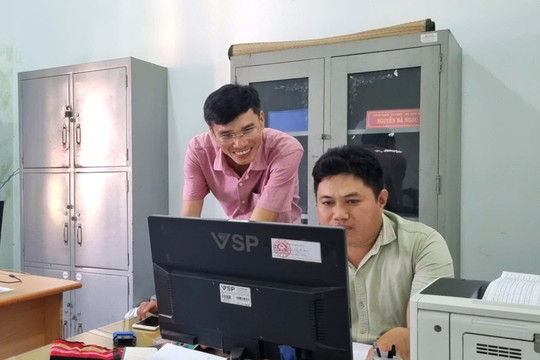 Cán bộ tăng cường tỉnh Lâm Đồng đồng hành với cơ sở