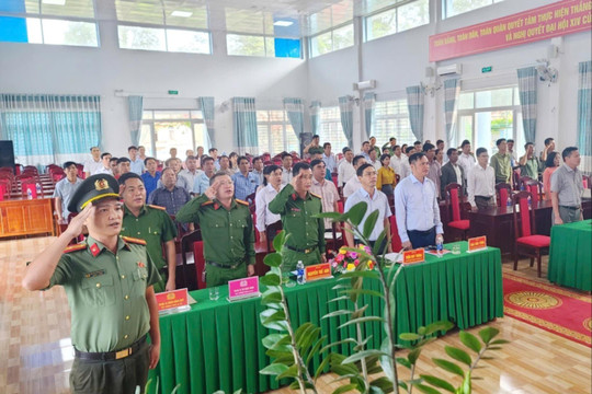 Ra quân 60 ngày đêm cấp tài khoản định danh điện tử cho người dân