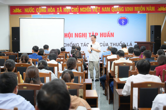 Gần 200 đại biểu Lâm Đồng được tập huấn phòng, chống tác hại thuốc lá
