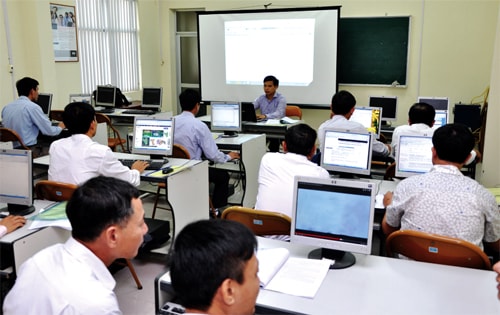 Rà soát bồi dưỡng nghiệp vụ cho công chức viên chức thuộc lĩnh vực giáo dục và đào tạo (Chỉ thị 26/CT-TTg)