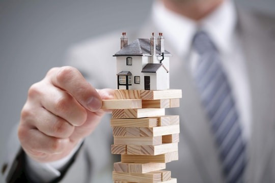 Tổ chức tín dụng trước khi thu giữ tài sản bảo đảm phải công khai thông tin từ 15/10/2025