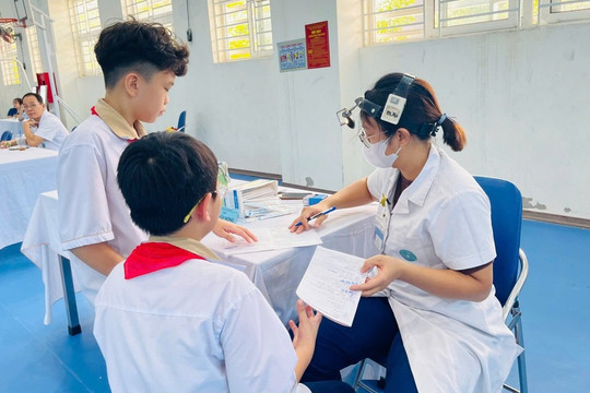 Học sinh, sinh viên tham gia bảo hiểm y tế được hưởng nhiều quyền lợi khi khám, chữa bệnh