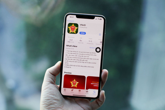Yêu cầu hướng dẫn khai thác thông tin người dân, doanh nghiệp trong ứng dụng VNeID trước 20/9/2025