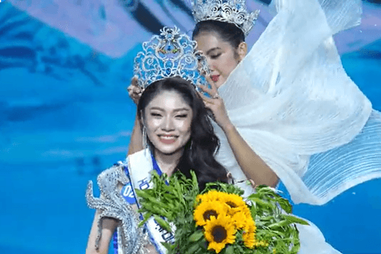 Nguyễn Thanh Thảo đăng quang Hoa hậu Đại dương Việt Nam 2025