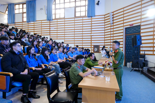 Quyết liệt đấu tranh với tội phạm mua bán người
