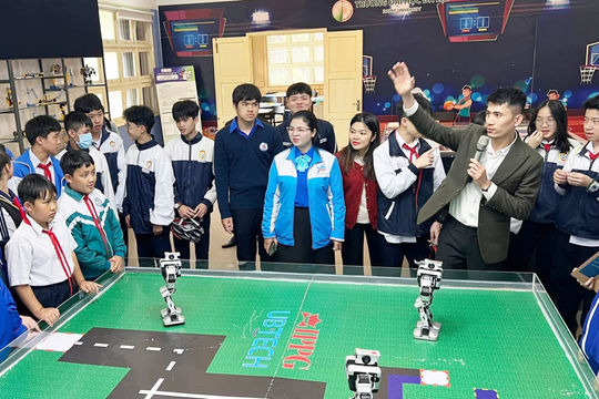 Sân chơi trải nghiệm lắp ráp và lập trình Robot dành cho thanh, thiếu nhi Lâm Đồng năm 2025