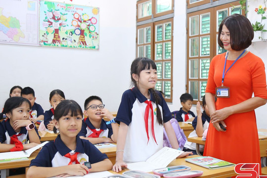 TOÀN VĂN: Thông tư 21/2025/TT-BGDĐT quy định chế độ trả tiền lương dạy thêm giờ với nhà giáo trong các cơ sở giáo dục công lập