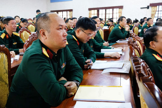 Bồi dưỡng kiến thức dân tộc cho 100 cán bộ, giảng viên Học viện Lục quân
