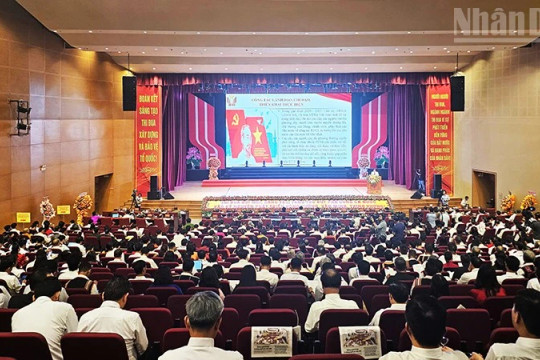 Lan tỏa những bông hoa việc tốt, quyết tâm xây dựng tỉnh Gia Lai phát triển khá và bền vững