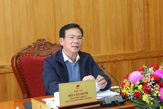 Chủ tịch UBND tỉnh Lâm Đồng Hồ Văn Mười làm việc với Trung tâm Phát triển quỹ đất