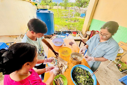 Ấm tình những bữa ăn gắn kết yêu thương