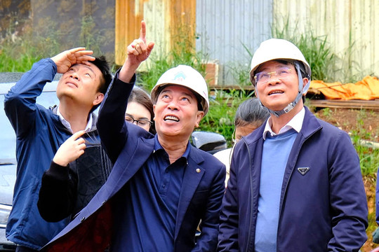 Đến cuối năm phải hoàn thành công trình là cơ hội cuối của nhà thầu thi công