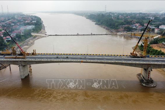 Phong Châu - Nhịp cầu của niềm tin và ý chí