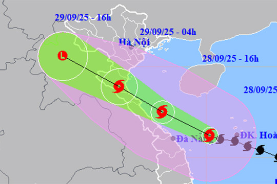 Bão số 10 Bualoi giật cấp 15, cách Đà Nẵng 150km, cách Quảng Trị 360km