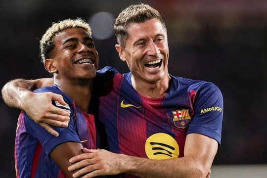 Kết quả bóng đá châu Âu: Barcelona, AC Milan chiếm ngôi đầu