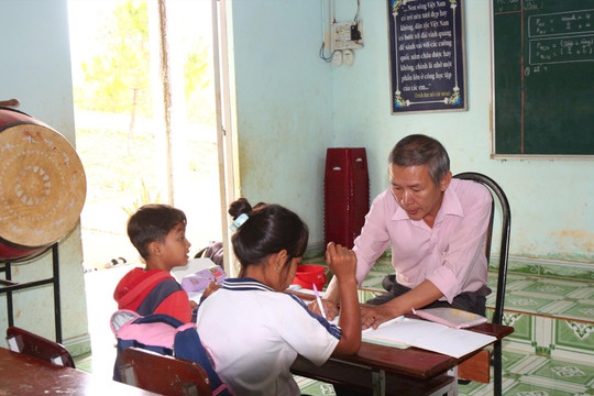 Như cánh chim không mỏi