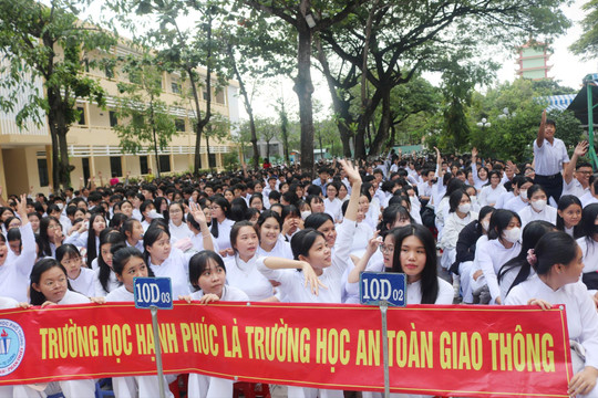 Đẩy mạnh tuyên truyền, giáo dục pháp luật về an toàn giao thông trong trường học