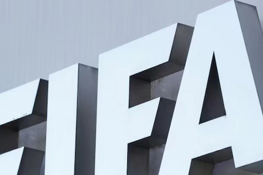 FIFA phạt nặng El Salvador vì cổ động viên phân biệt chủng tộc