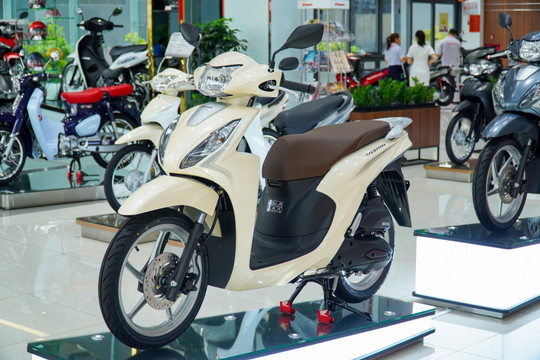 Công văn 4096: Cục Thuế giải đáp vướng mắc về thông báo giá tính lệ phí trước bạ xe máy