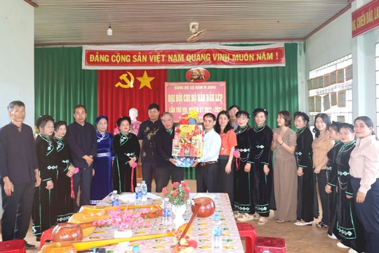 HĐND Lâm Đồng khảo sát công tác dân tộc tại xã Trường Xuân