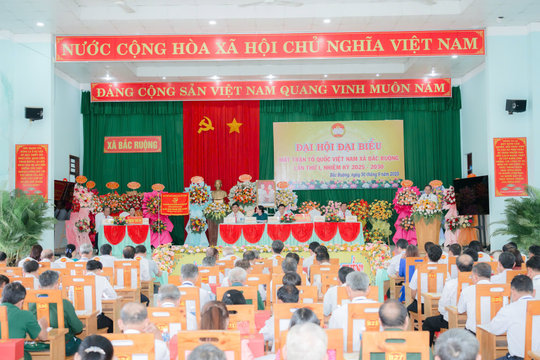 Đoàn kết mọi tầng lớp Nhân dân để xây dựng Bắc Ruộng phồn vinh