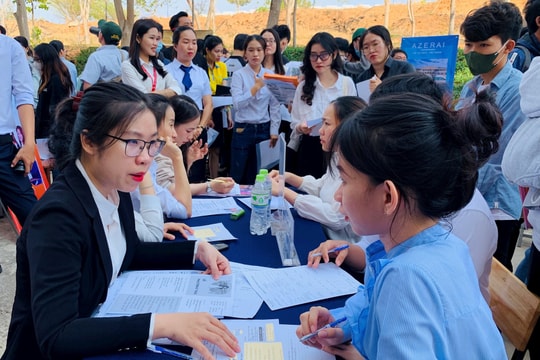 Gắn chất lượng đào tạo với việc làm