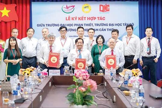 Ký kết hợp tác lâu dài giữa 3 trường đại học