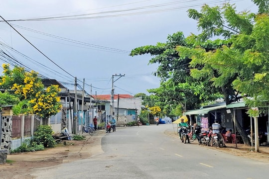 Đồng bào Chăm đoàn kết xây dựng cuộc sống ấm no