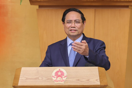 Thủ tướng yêu cầu mở ngay tài khoản trả lương; đến 10/10 phải hoàn thành dứt điểm chi trả chế độ