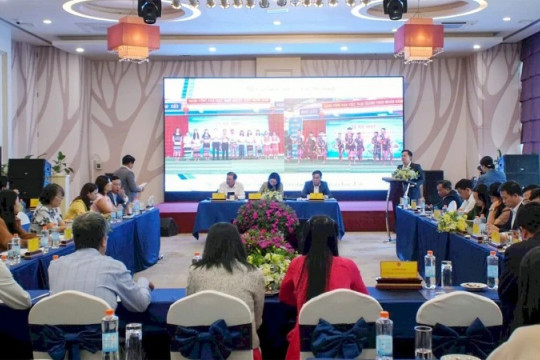 Phát huy giá trị văn hóa truyền thống các dân tộc thiểu số gắn với phát triển du lịch