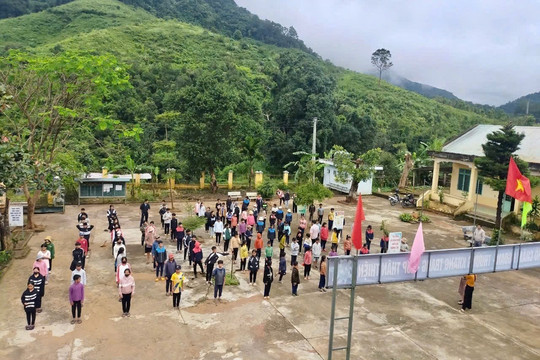 Xây dựng trường học tại các xã biên giới theo trình tự dự án đầu tư công đặc biệt