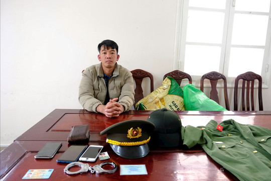 Bắt quả tang đối tượng giả danh công an