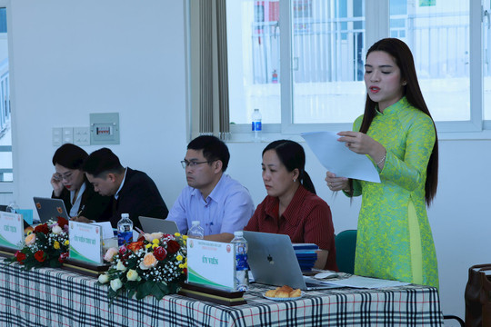 21 học viên đầu tiên bảo vệ luận văn thạc sĩ Luật học tại Đại học Đà Lạt