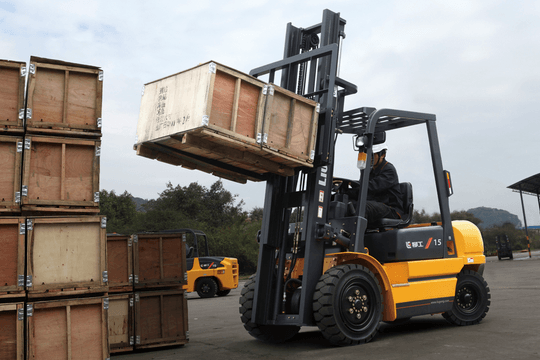 Xe nâng hàng có bắt buộc kiểm định?