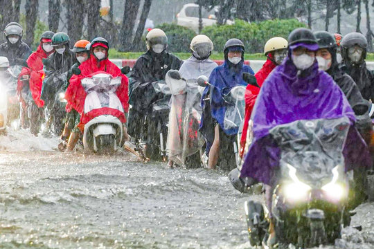 Bão số 11 Matmo có thể mạnh cấp 13, gây mưa lớn trọng tâm ở 6 tỉnh miền Bắc