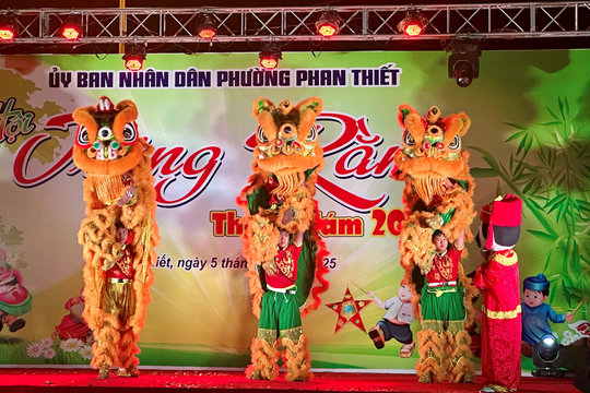 Phường Phan Thiết tổ chức “Đêm hội trăng rằm”