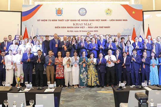 Sắt son tình hữu nghị Việt Nam - Liên bang Nga