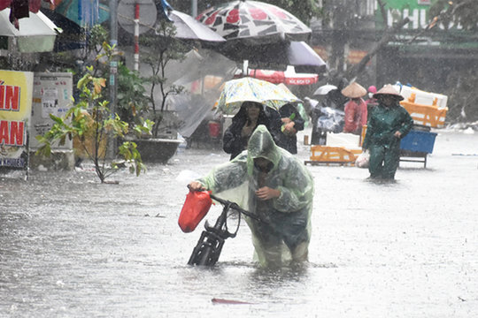 Dự báo thời tiết 7/10: Mưa lớn bao trùm miền Bắc và Thanh Hoá, nguy cơ ngập úng