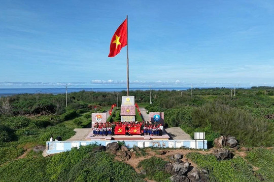 Đặc khu Phú Quý - Niềm tin và khát vọng hướng về Đại hội Đảng bộ tỉnh Lâm Đồng