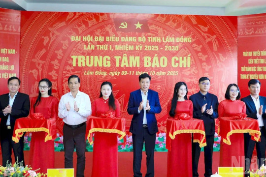 Khai trương Trung tâm Báo chí phục vụ Đại hội đại biểu Đảng bộ tỉnh Lâm Đồng lần thứ I