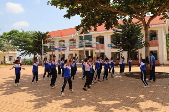 Ðổi thay ở vùng đồng bào DTTS
