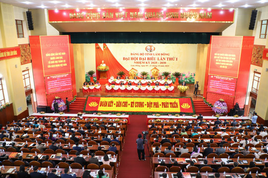 Ủy ban MTTQ Việt Nam tỉnh Lâm Đồng tiếp nhận gần 28 tỷ đồng ủng hộ đồng bào bị thiệt hại bởi bão lũ