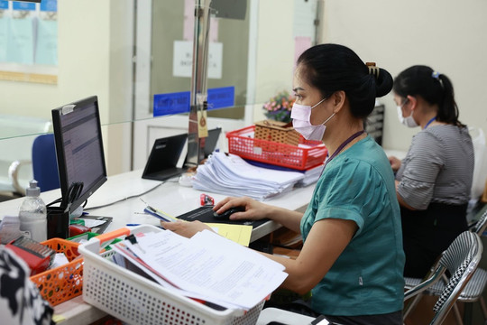 Quy trình đánh giá, xếp loại chất lượng cán bộ công chức tại TPHCM mới nhất 2025