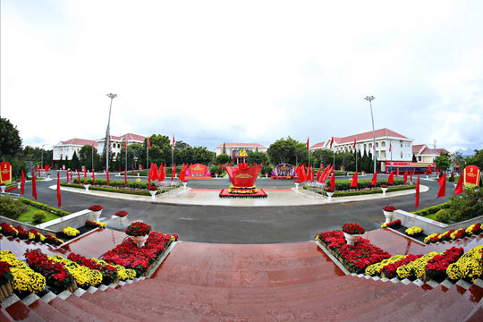 Hình ảnh Đại hội đại biểu Đảng bộ tỉnh Lâm Đồng lần thứ I, nhiệm kỳ 2025-2030