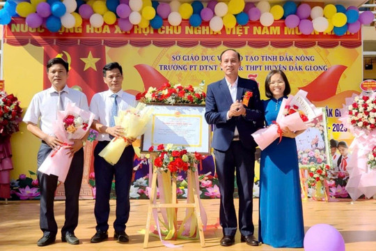 Ngôi trường vùng cao dẫn đầu đổi mới, sáng tạo trong dạy và học