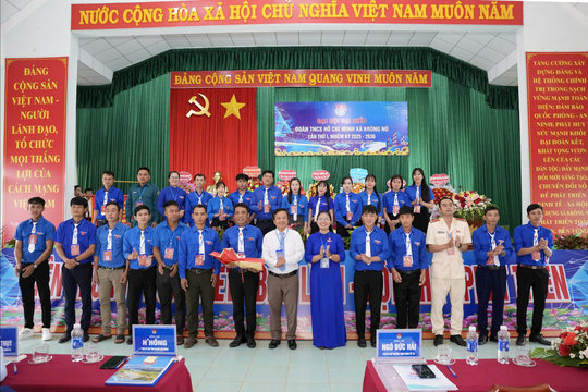 Xã đoàn Krông Nô phấn đấu giới thiệu 100 đoàn viên ưu tú cho Đảng