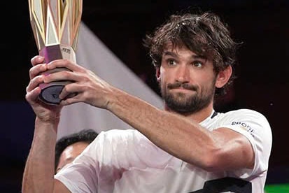 Xứng đáng xưng vương