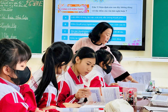 Người ươm mầm hạt giống yêu thương